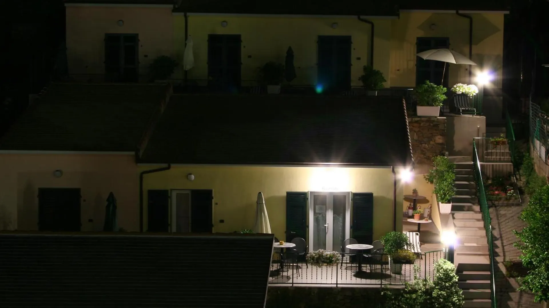Hotel Del Sole Ριοματζόρε 2*,  Ιταλία